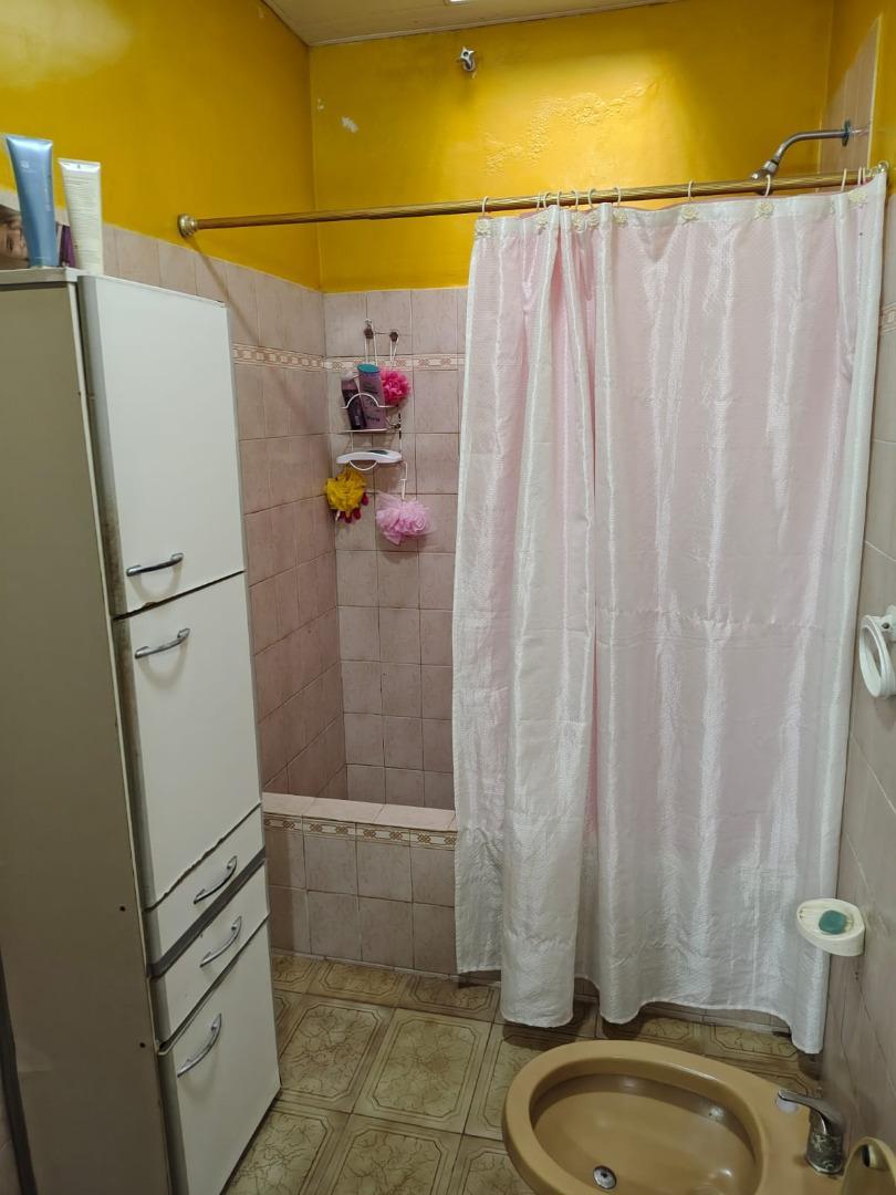 Casa en Venta con 4 cocheras