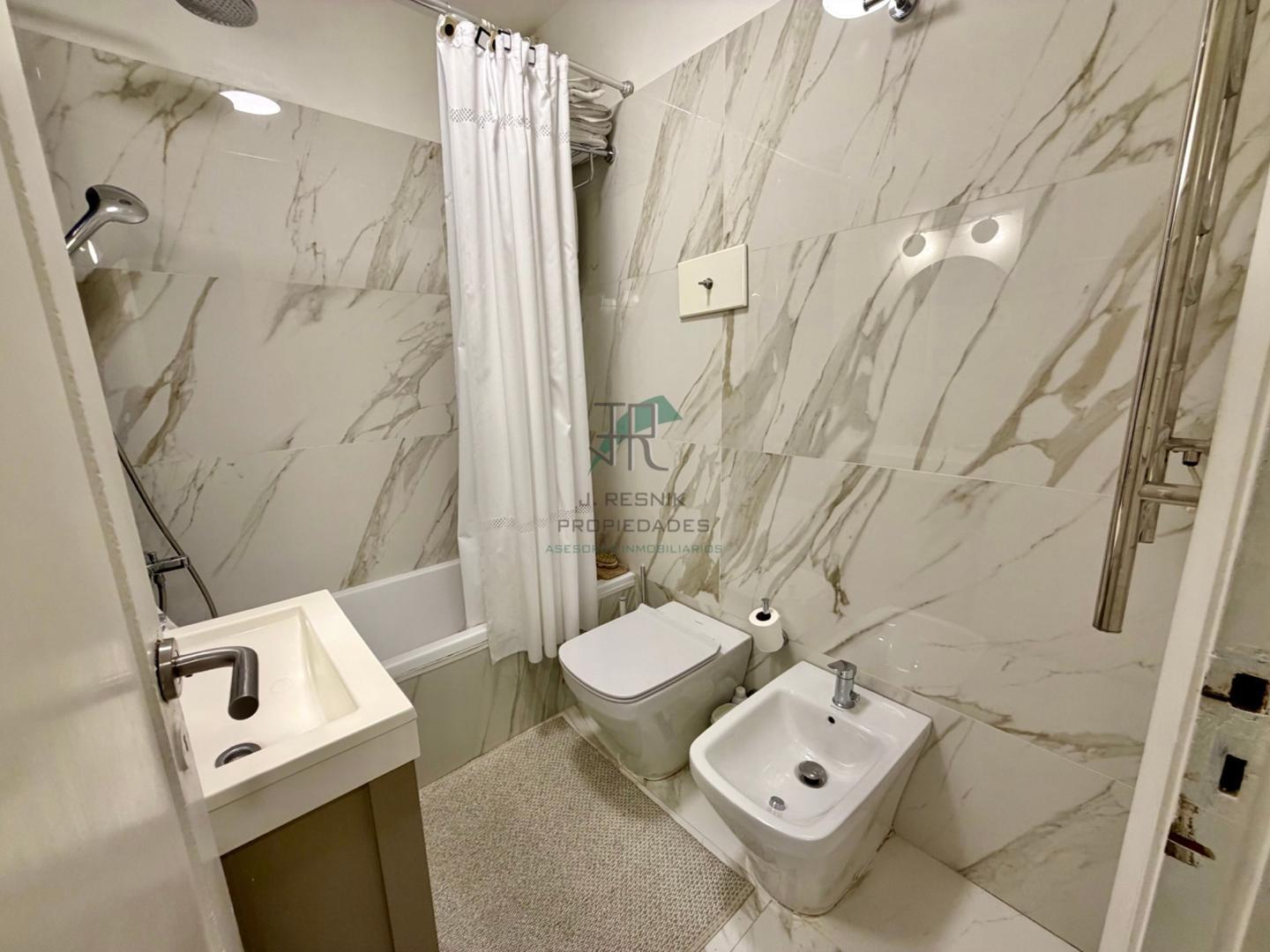 Departamento en Venta en Olivos, USD 170.000