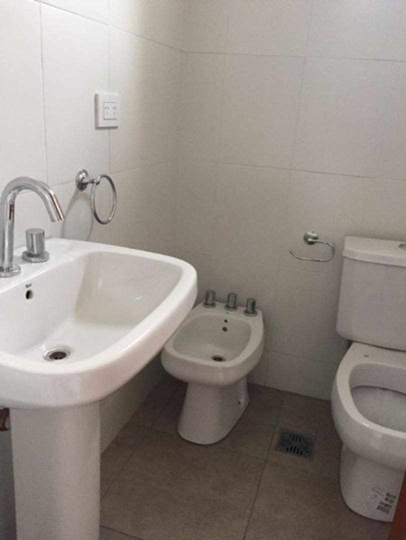 Oficina Monoambiente con 1 baño