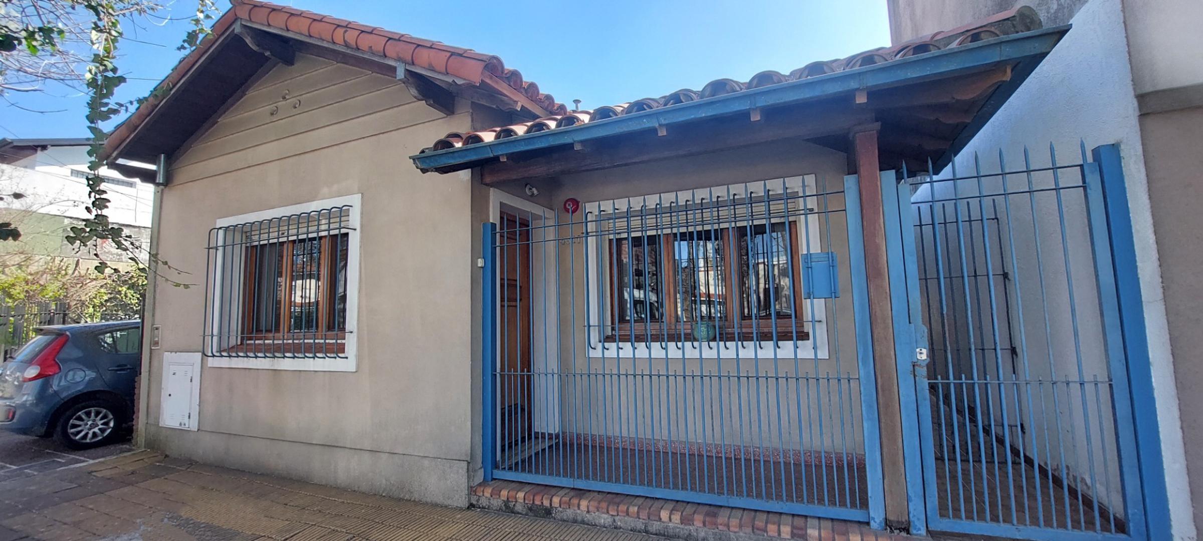 Chalet en 1 planta impecable con 2 dormis + escritor y patio