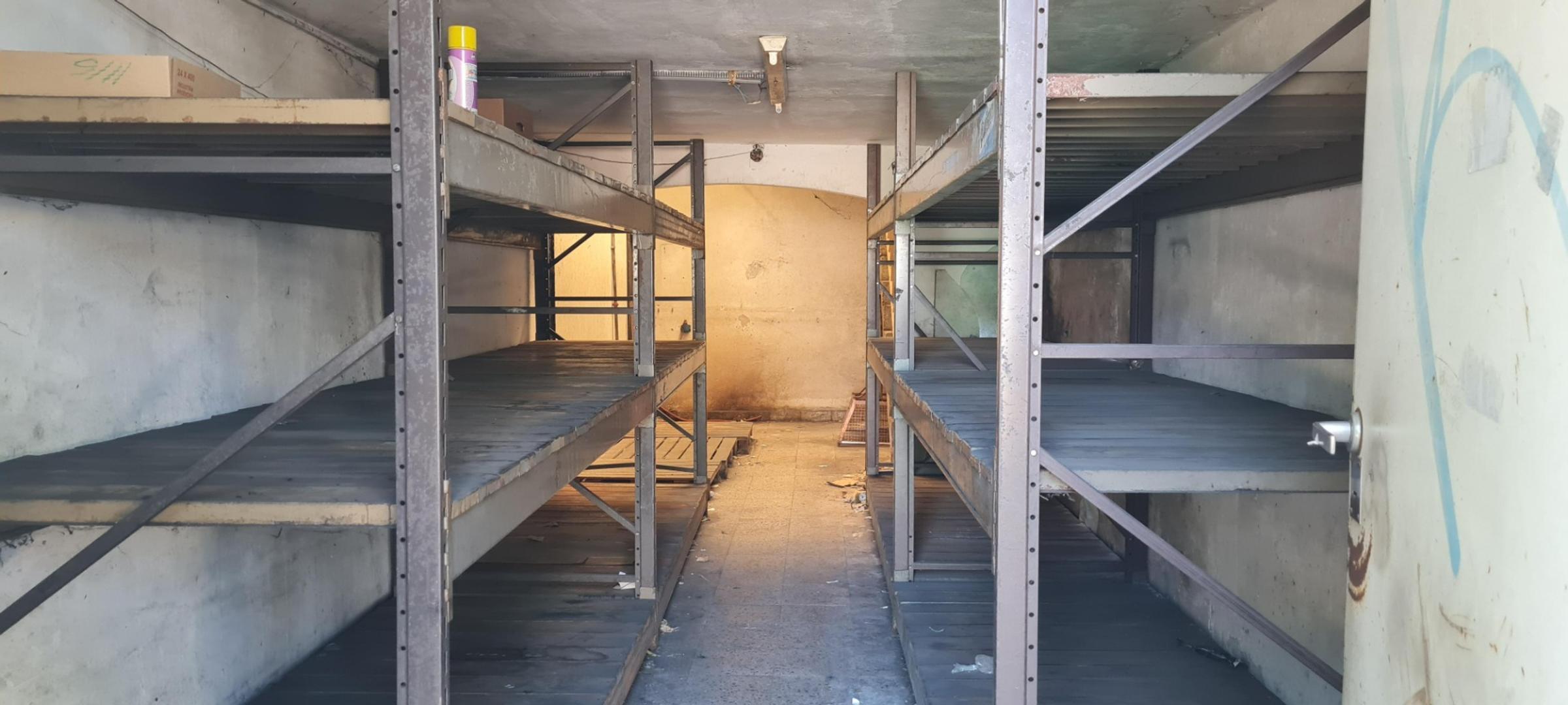 Venta Local / Deposito con Vivienda en PA - Villa Adelina