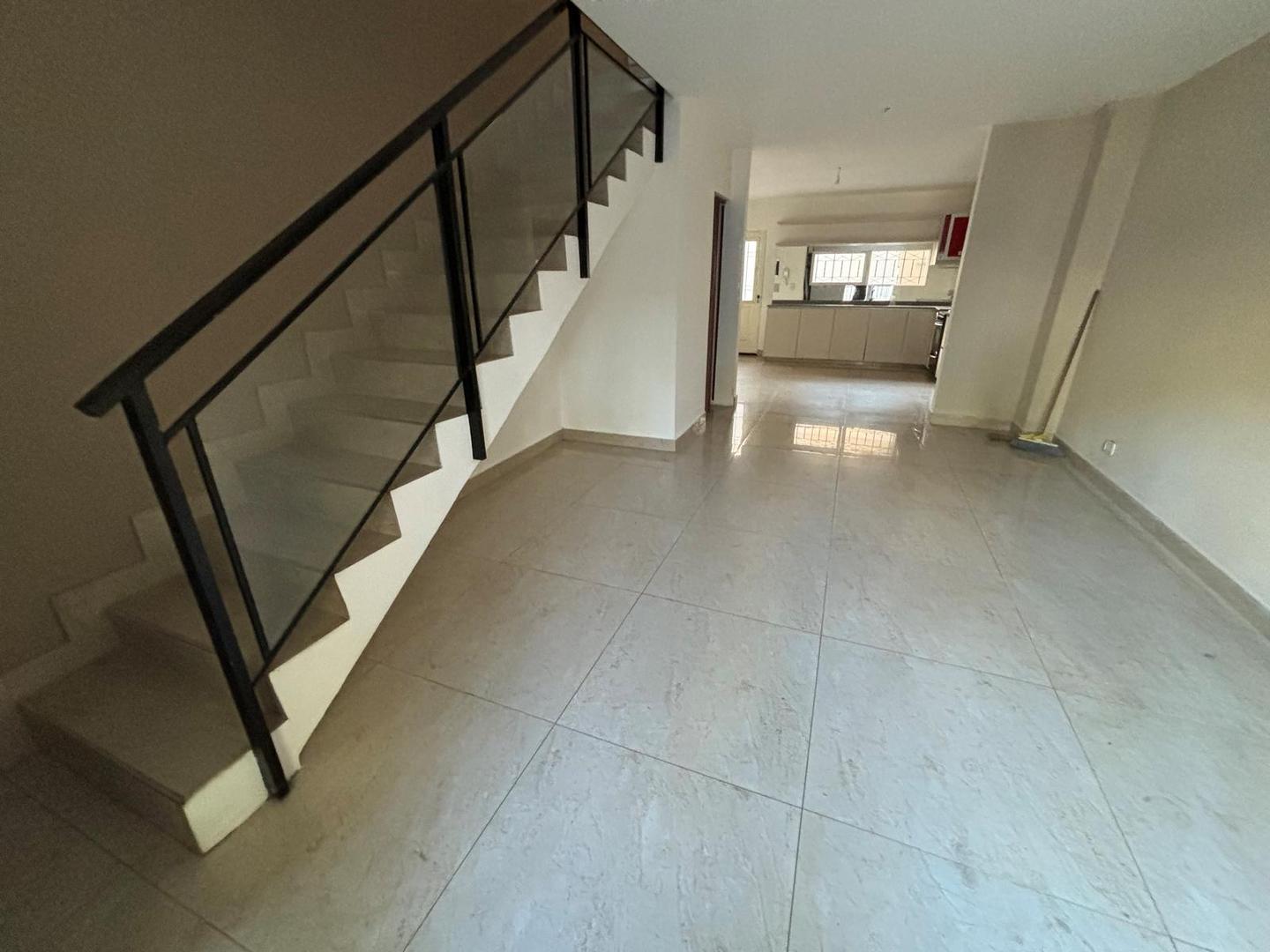 Casa en Venta al Este