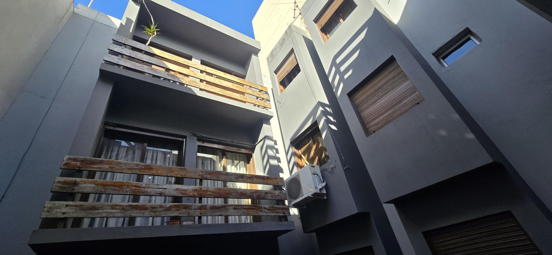 Ntra. Sra De Rosario De Pompeya 2473 - Morón, Bs.As. G.B.A.