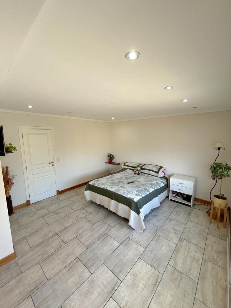 VENTA Dúplex 3 ambientes. Cochera, patio y parque