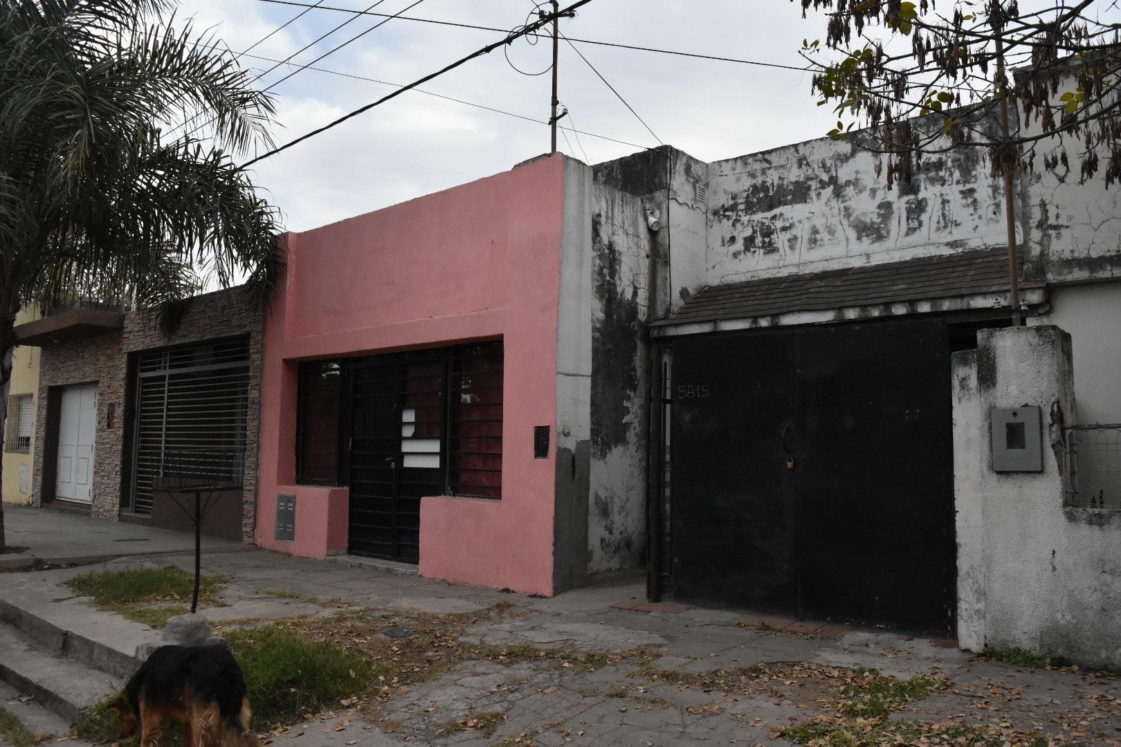 CASA DE 2 DORMITORIOS