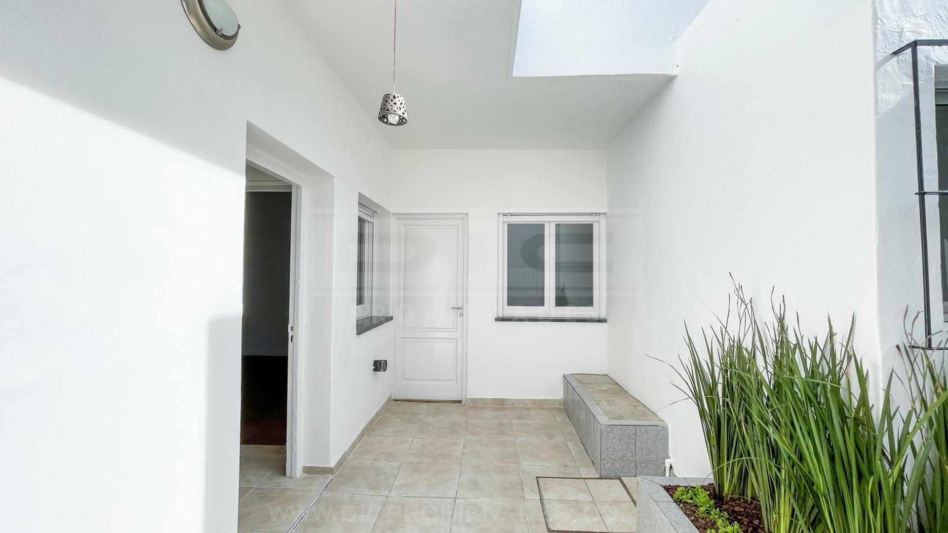 Depto Tipo Casa en Venta de 2 ambientes