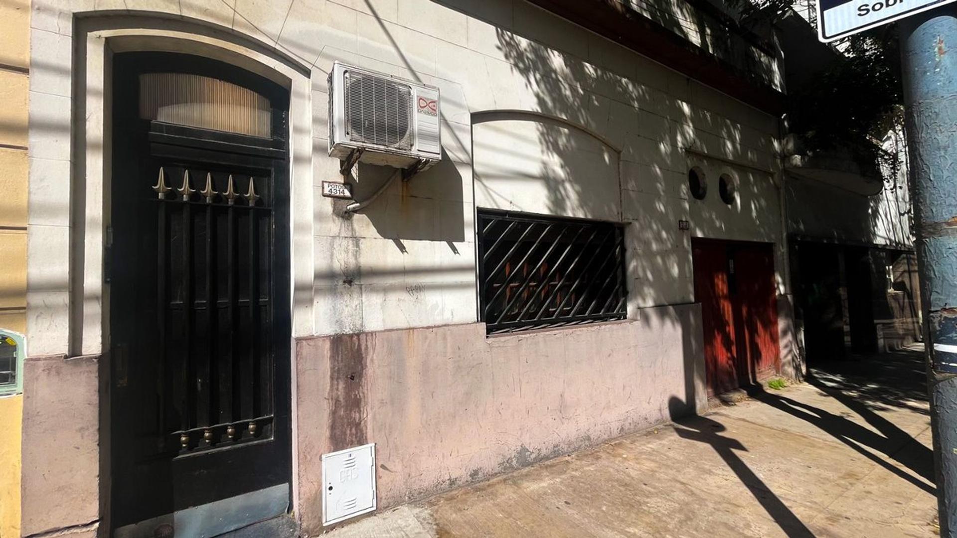 Vta PH 4 amb 2 baños patio terraza y cochera 192m2