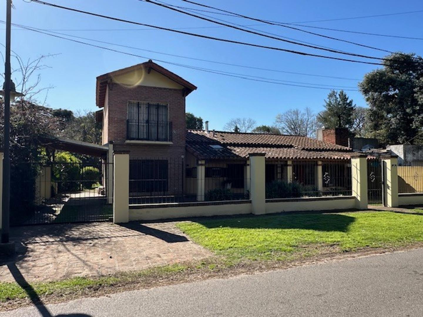 Casa a la venta en Don Torcuato