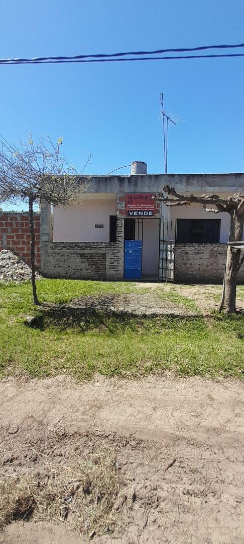 Casa en Venta en Mariano Acosta, USD 30.000