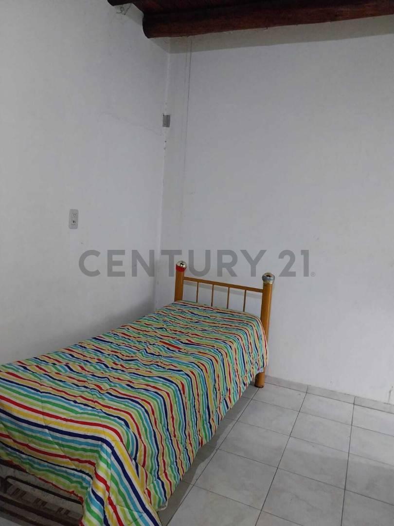 CASA DE UN DORMITORIO EN VENTA, EL AGARROBAL, LAS HERAS. ID: 299442