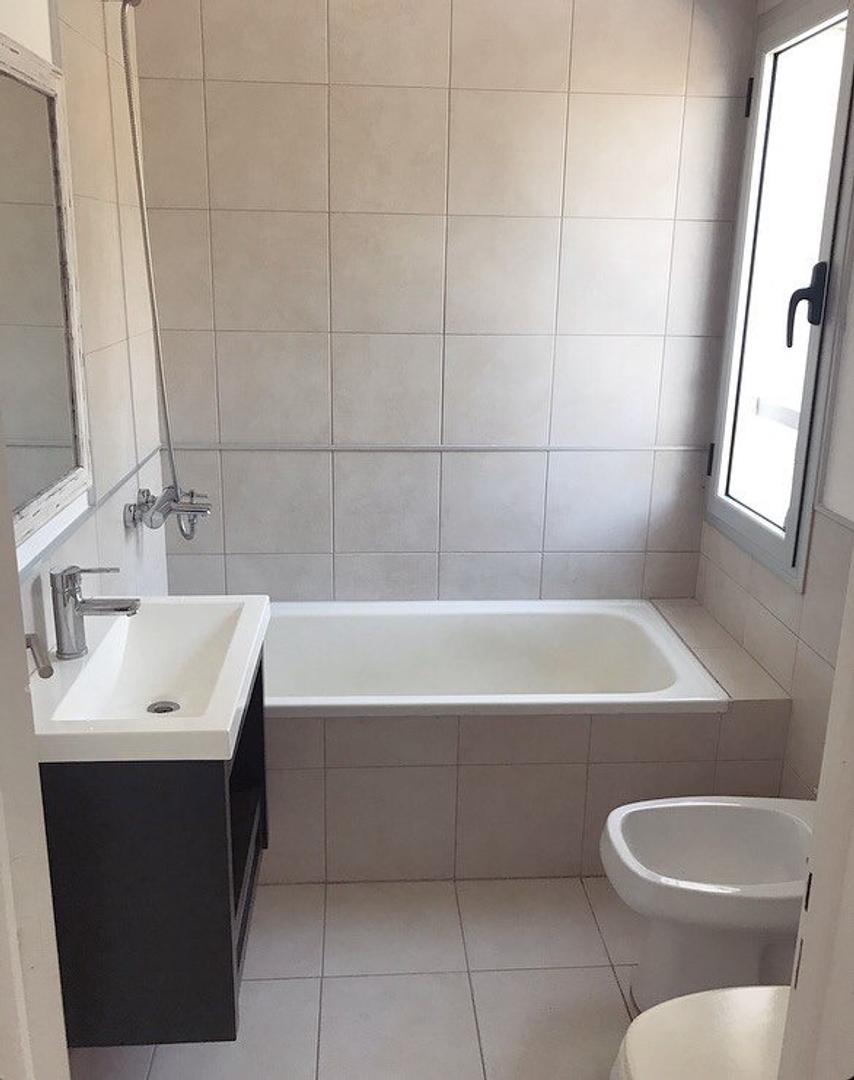 Departamento 2 ambientes con 2 baños