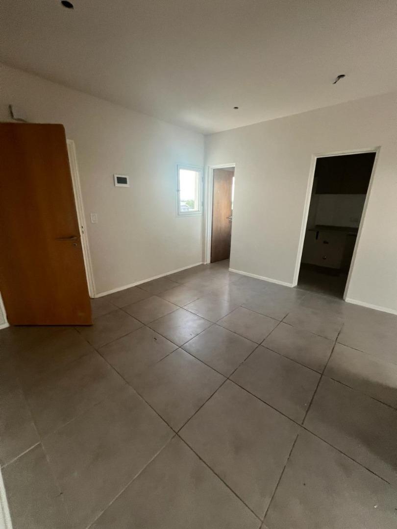 Castelli 738 , Piso 9