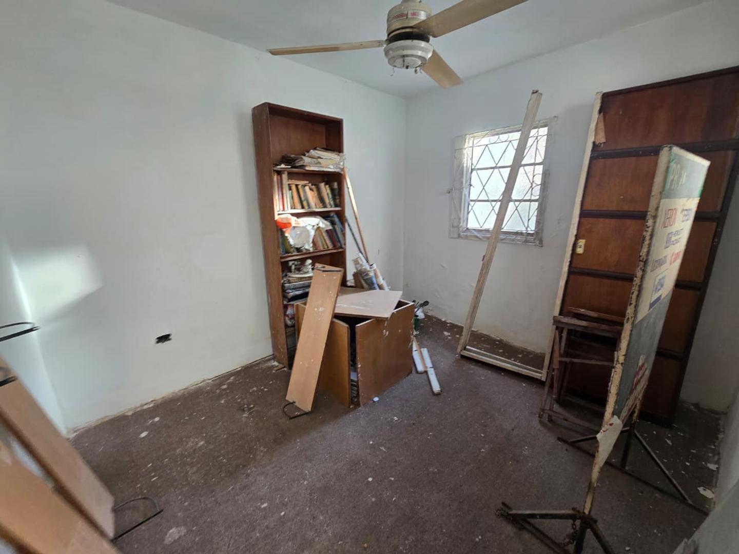 VENTA CASA LOTE PROPIO 4AMB TERRAZA AVELLANEDA 200 CABALLITO