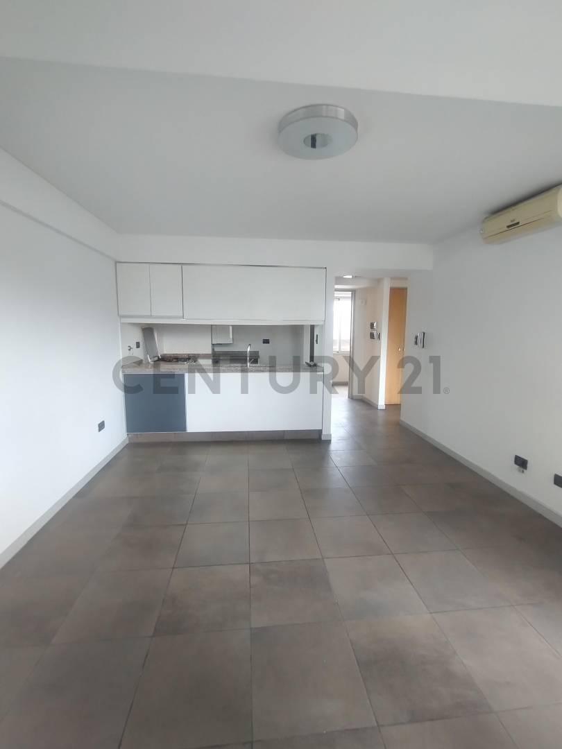 C21Inmoandes ALQUILA HERMOSO DEPARTAMENTO EN B° BOMBAL