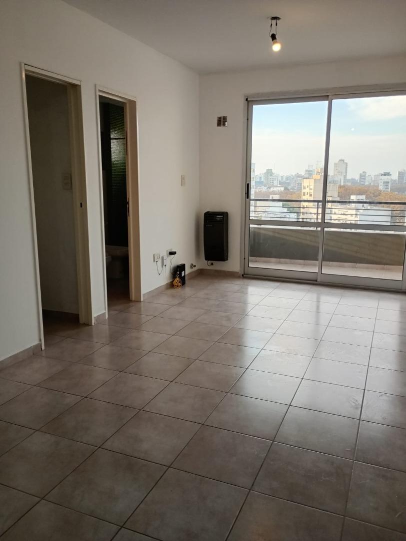 Venta monoambiente Av.13 e/63 y 64