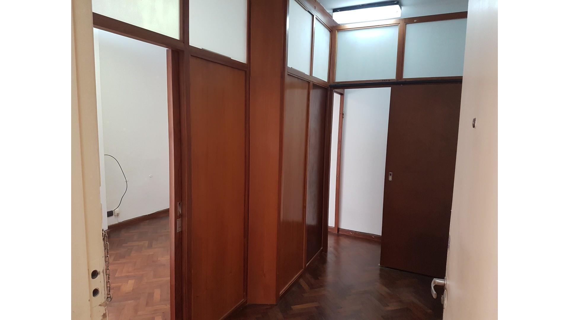 9 De Julio 267 , Piso 4