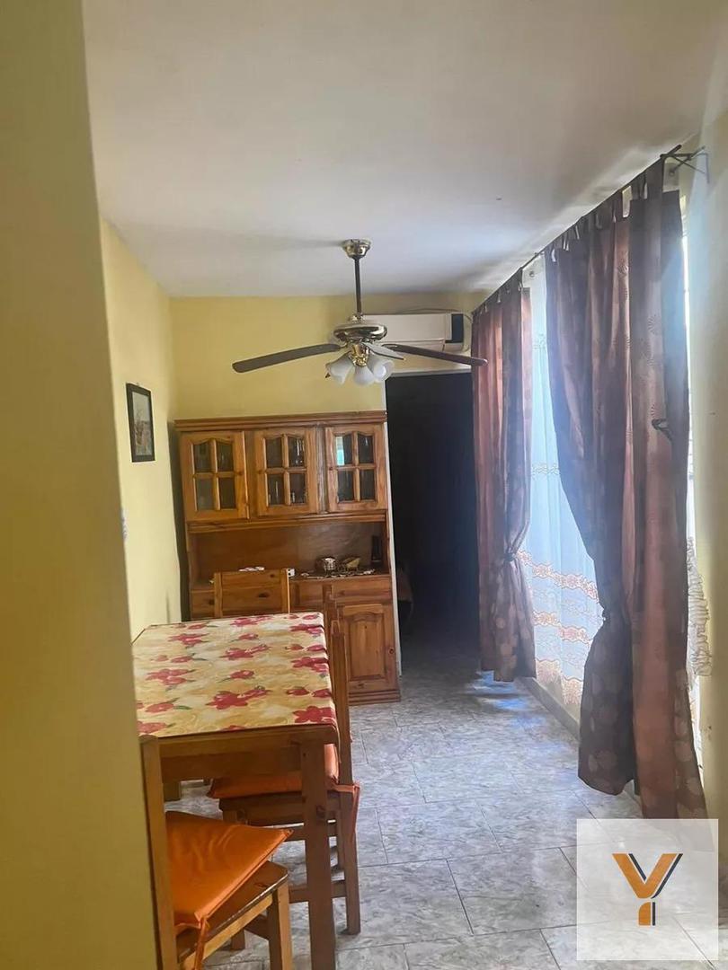 Casa en venta - 3 Dormitorios 3 Baños - 400Mts2 - Azul