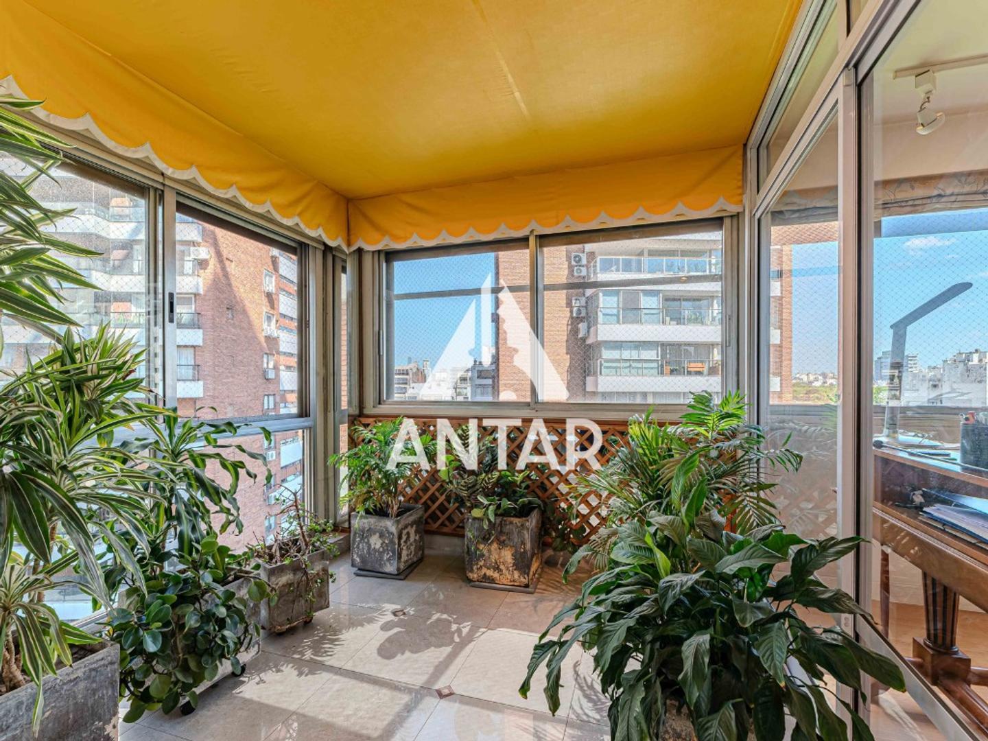 Departamento 4 ambientes con 3 baños