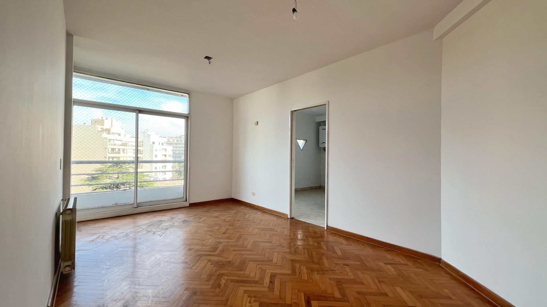 Excelente 3 amb | cochera fija | Edif. con amenities