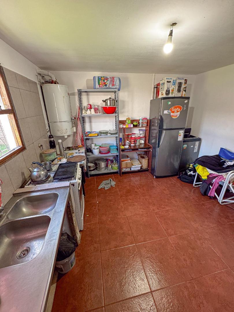 Casa 3 ambientes con 1 baño