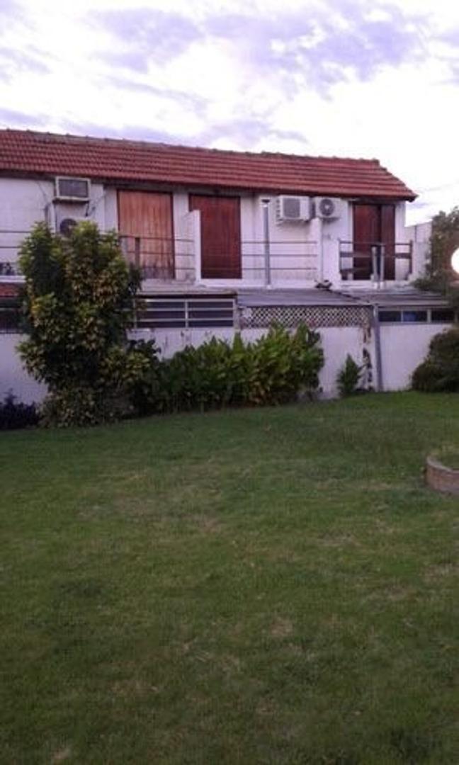 Depto Tipo Casa en Venta de 2 ambientes