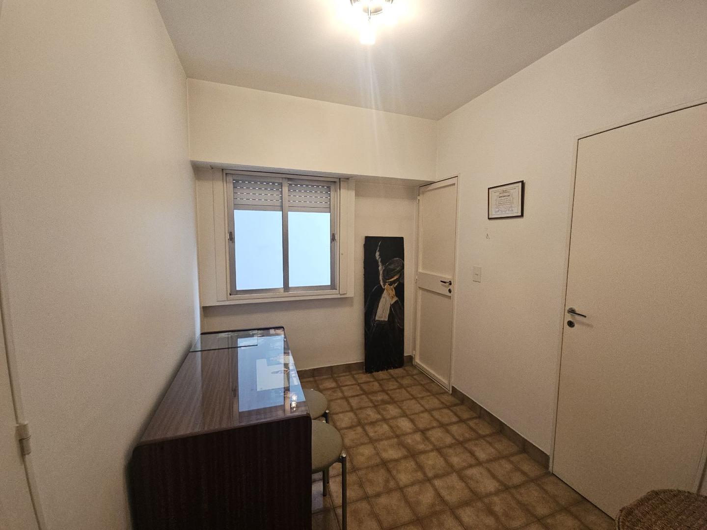 Departamento en Venta en Barrio Norte, USD 179.000