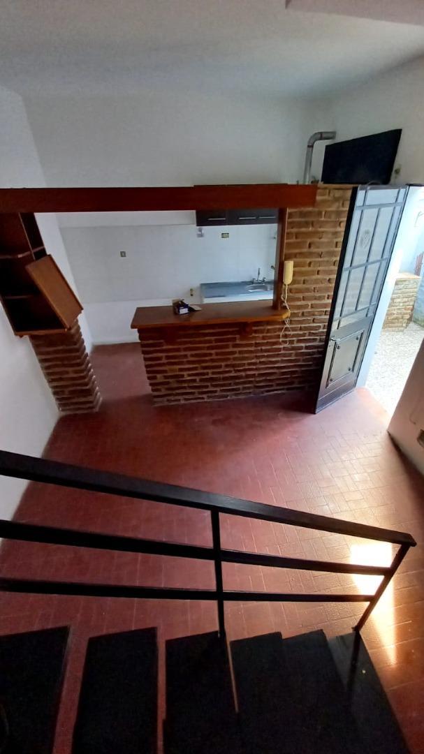 Depto Tipo Casa en Venta 35 años