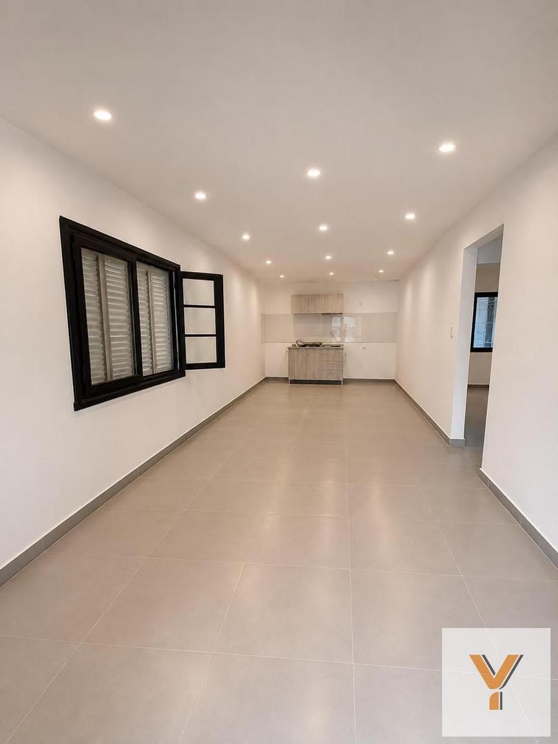 Depto Tipo Casa en Venta de 3 ambientes