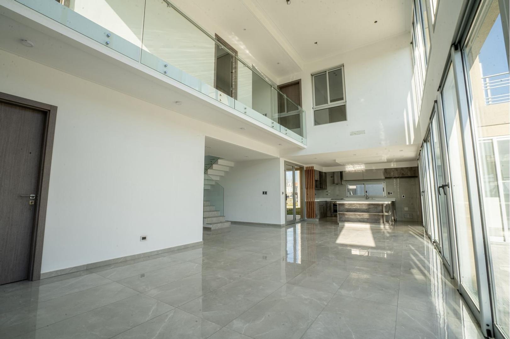 Terralagos, Los Robles 5901