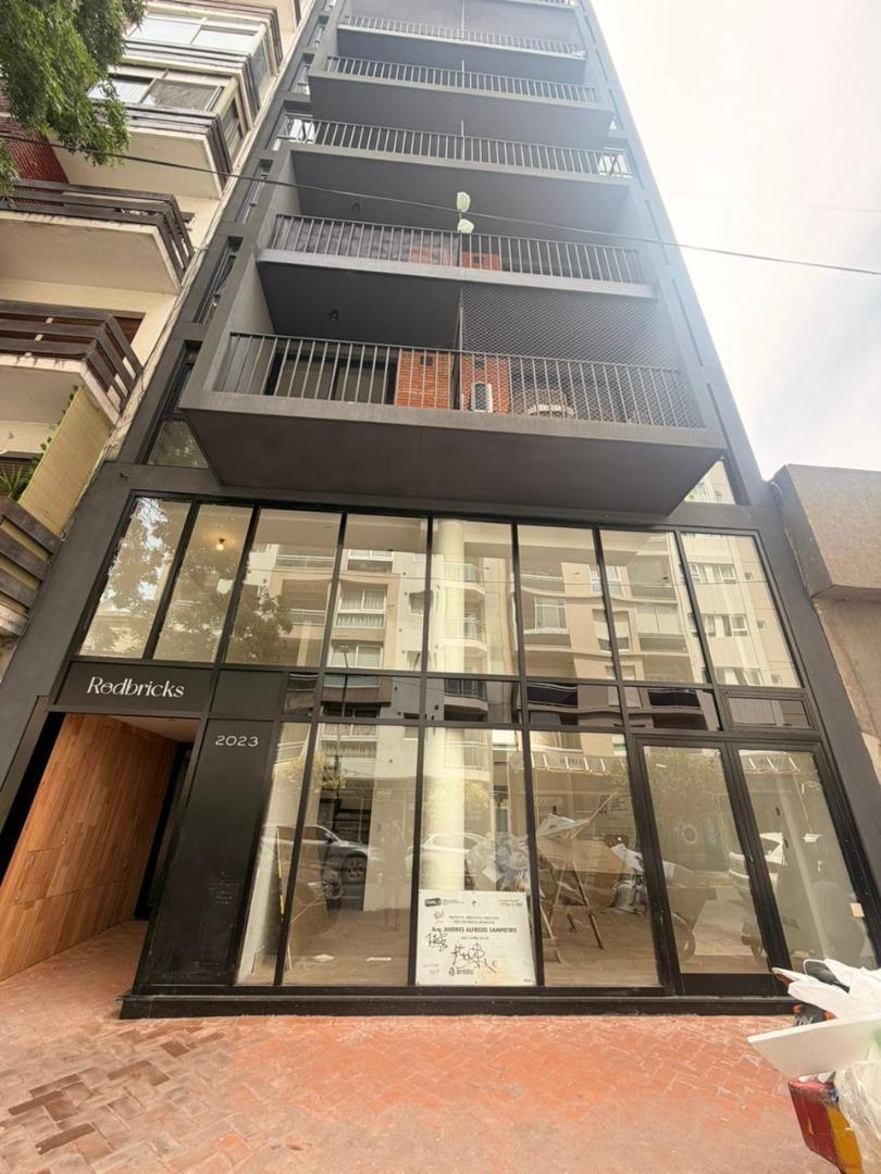 Semipiso dos ambientes en alquiler permanente