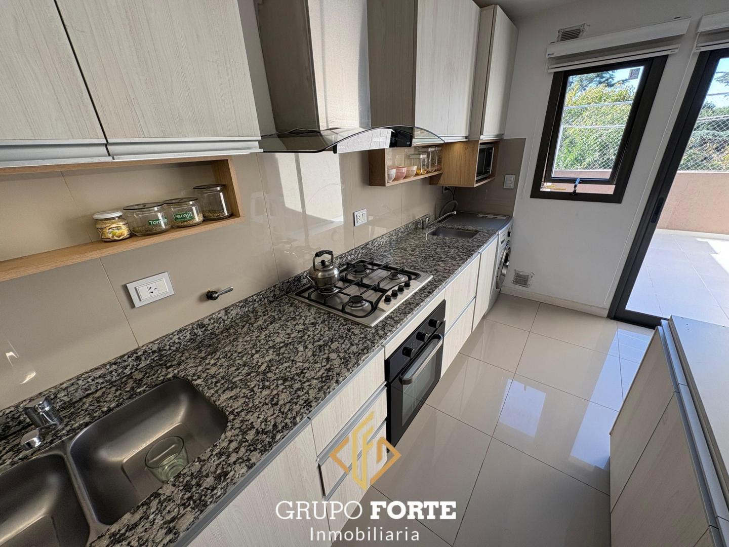 Departamento en Venta en Arguello, USD 139.000