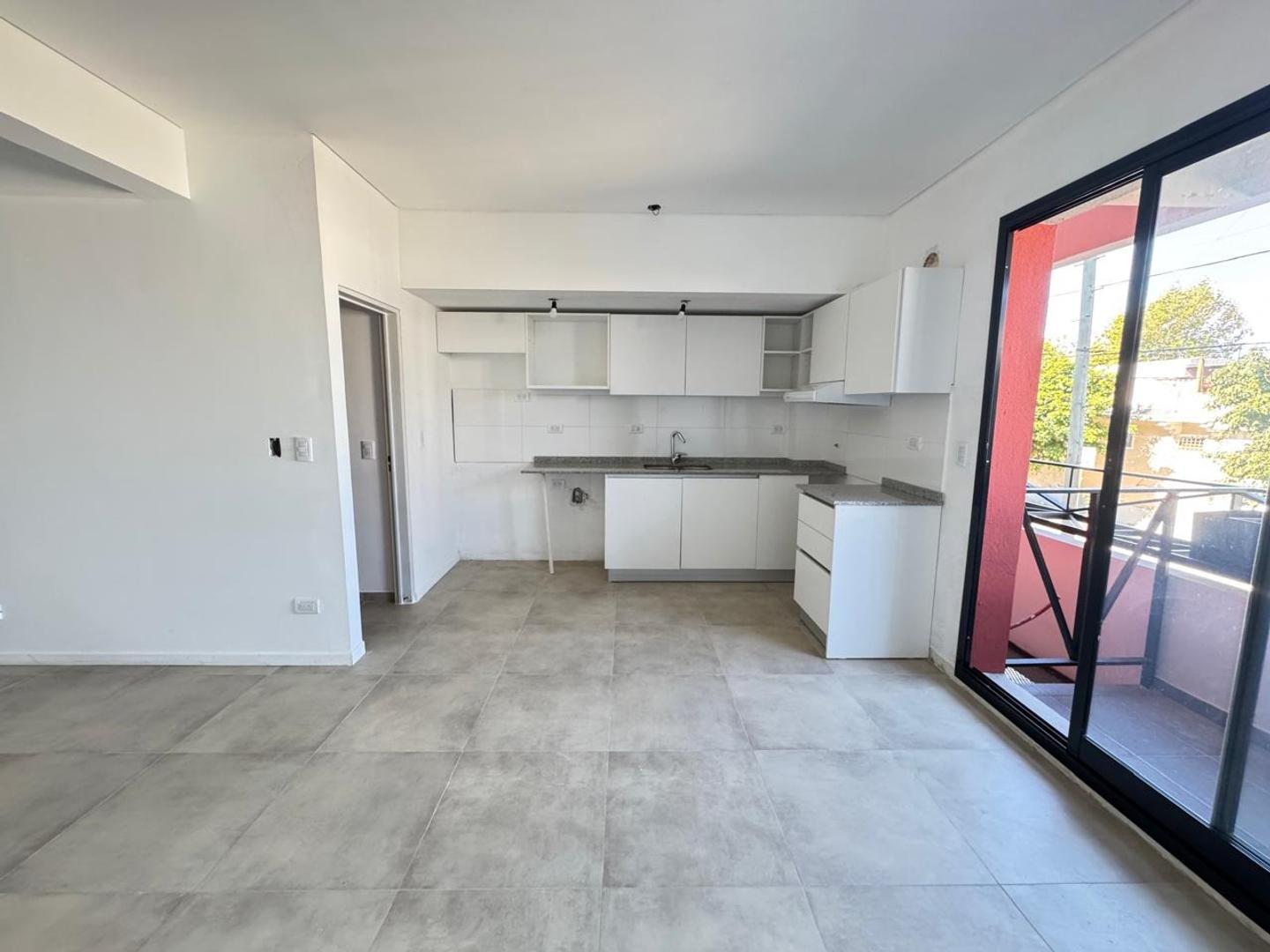 VENTA Dúplex de 3 ambientes, a estrenar-Haedo Sur