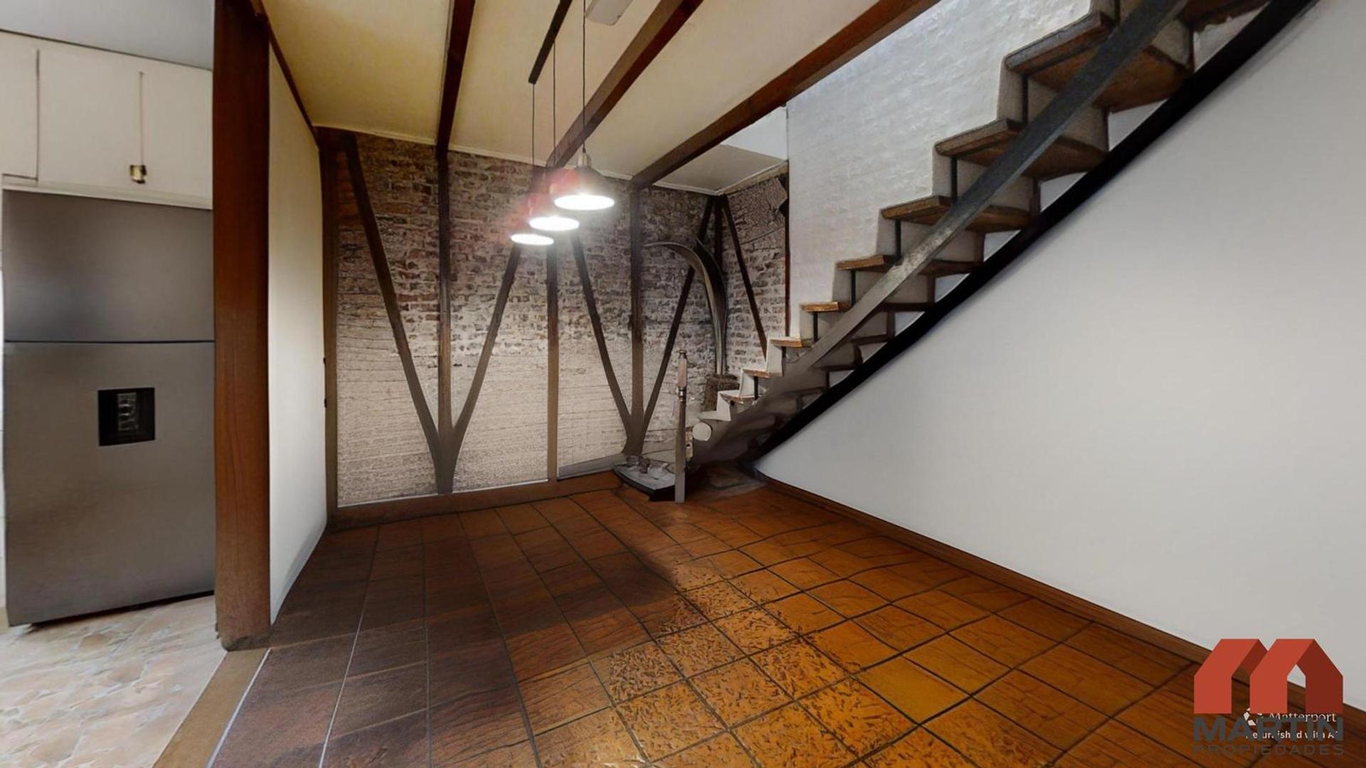 Casa en venta San Isidro, 5 amb   estudio independiente