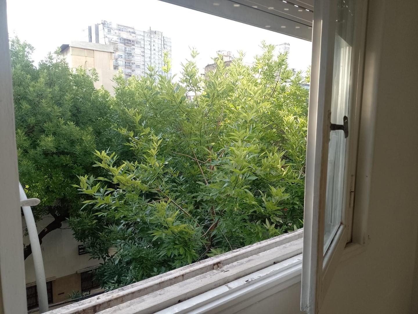 Departamento en Alquiler en Balvanera, $ 420.000