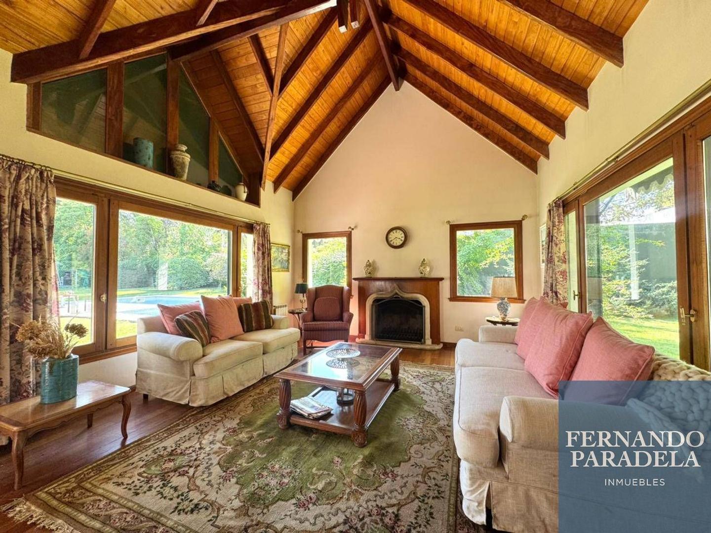 Casa en Venta en Barrio Parque Leloir, USD 650.000