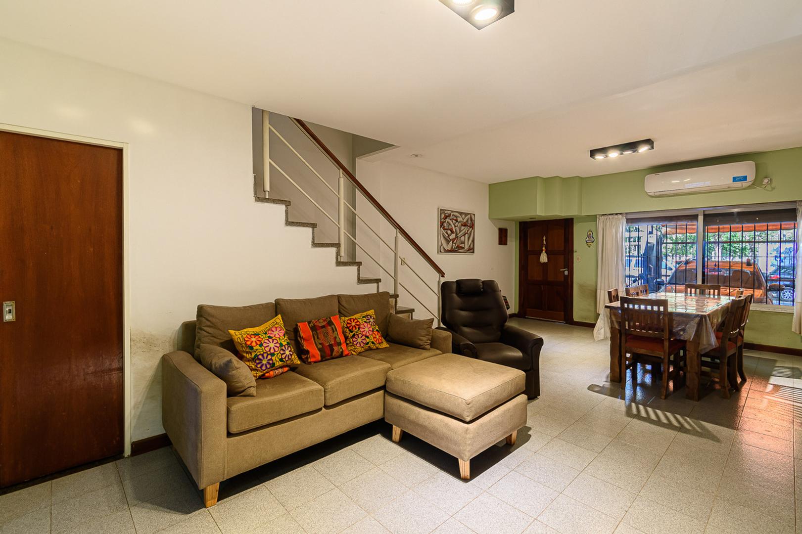 Depto Tipo Casa en Venta de 3 dormitorios