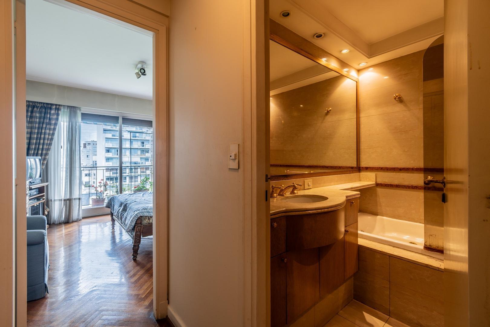 Departamento en Alquiler de 4 ambientes