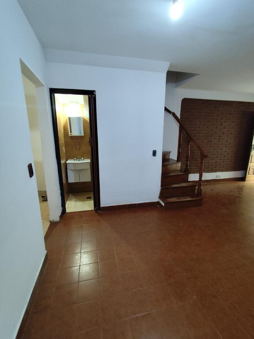 Casa en Alquiler en Ramos Mejia, $ 1.100.000