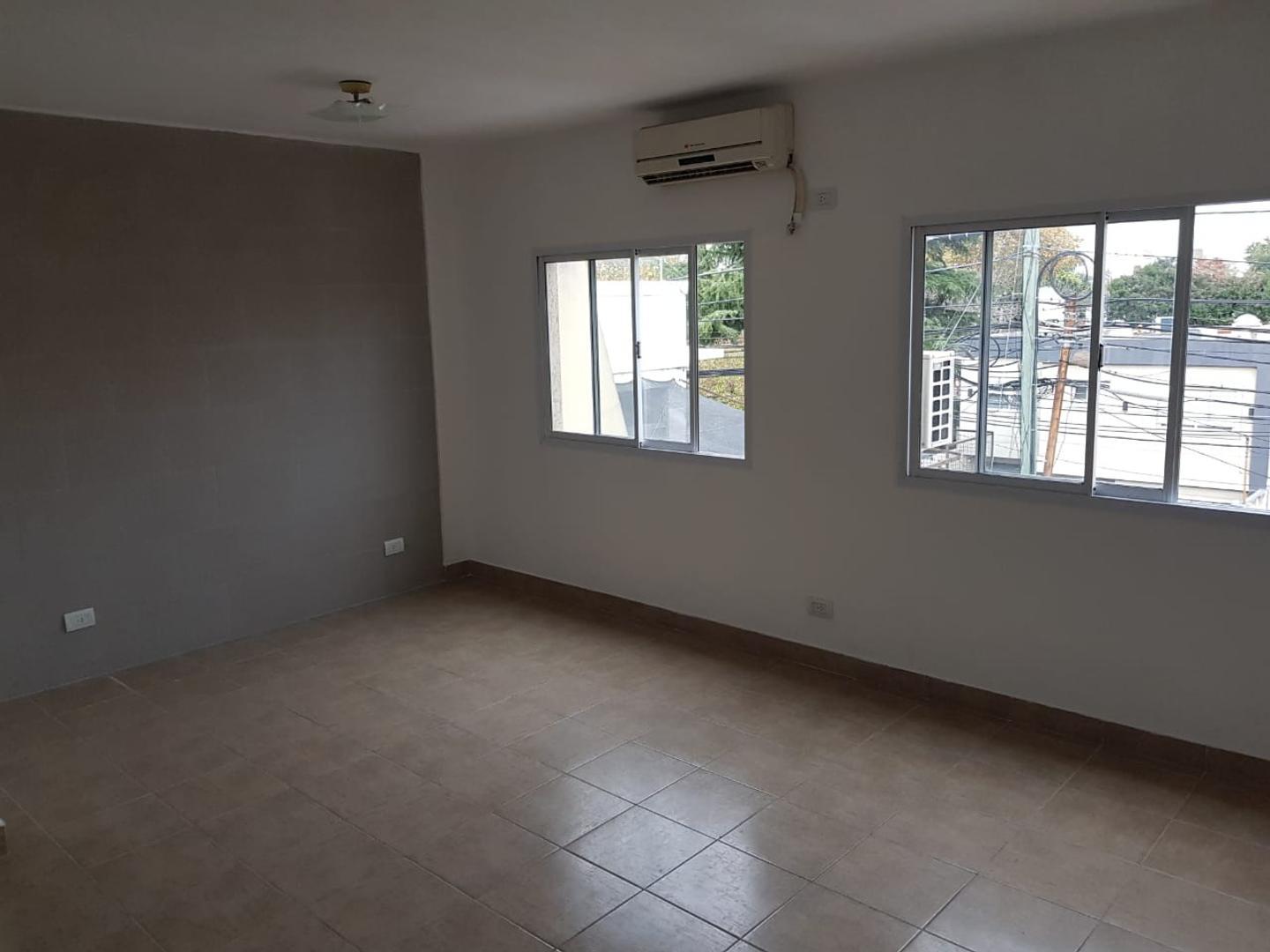 Gelly Y Obes 721 , Piso 2