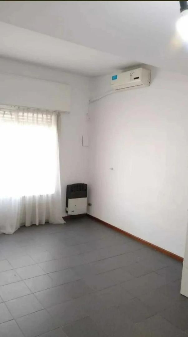 Casa en Venta en Banfield, USD 280.000