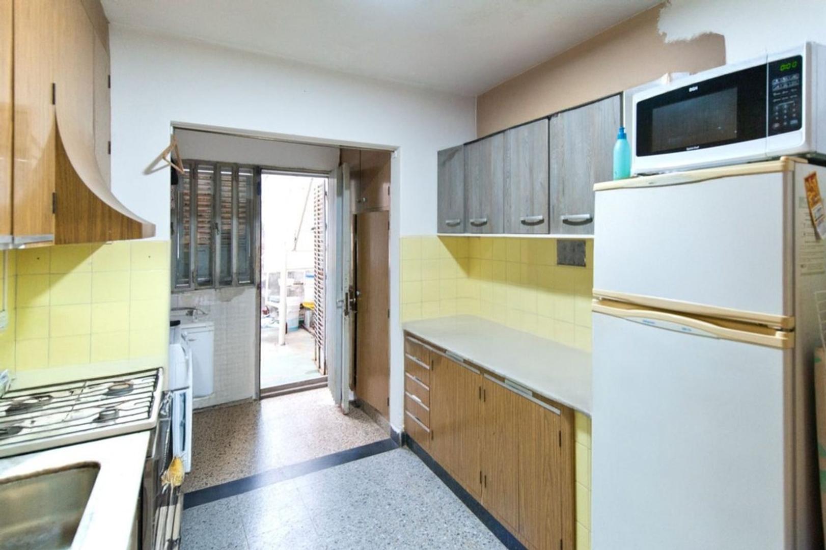 VENTA CASA PLANTA ALTA + LOCAL COMERCIAL PB