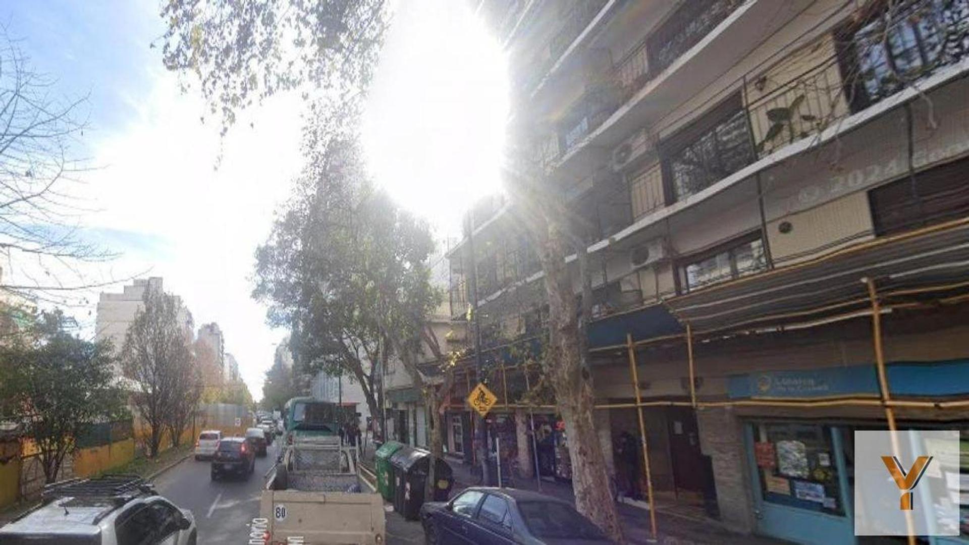 Avenida Honorio Pueyrredon e/ Mendez de Andes y Felipe Vallese