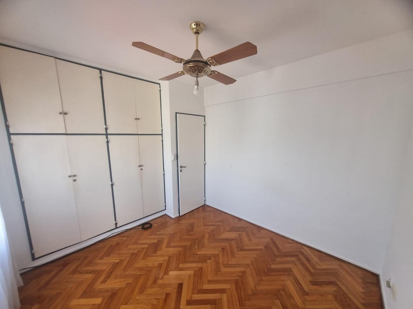 Departamento en Alquiler en Belgrano C, $ 730.000