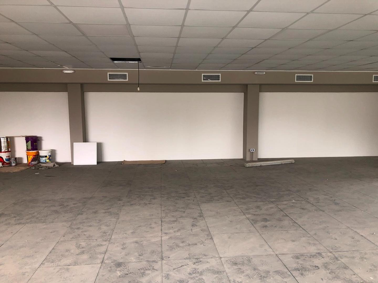 Oficina en Alquiler en Haedo, USD 2.090