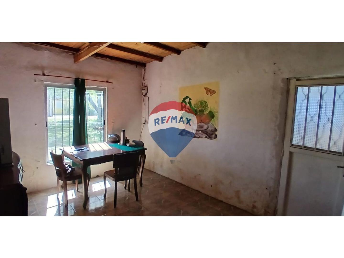 Casa 3 ambientes con 1 baño