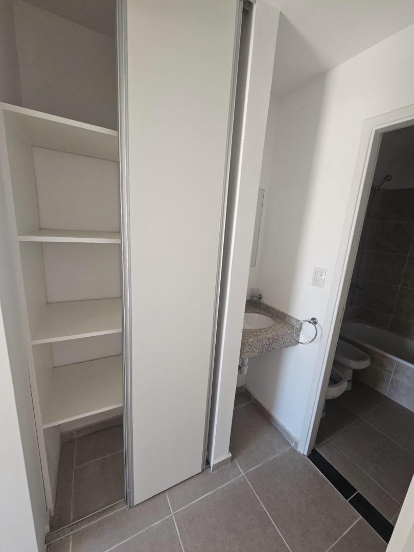 Departamento en Venta al Oeste