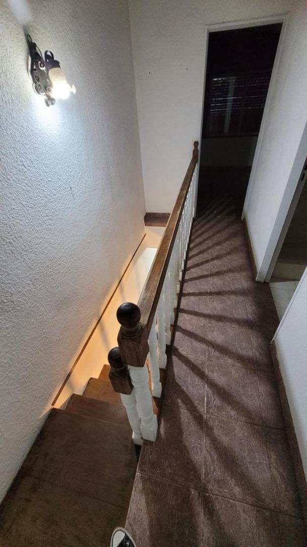 Depto Tipo Casa en Venta con 1 cocheras