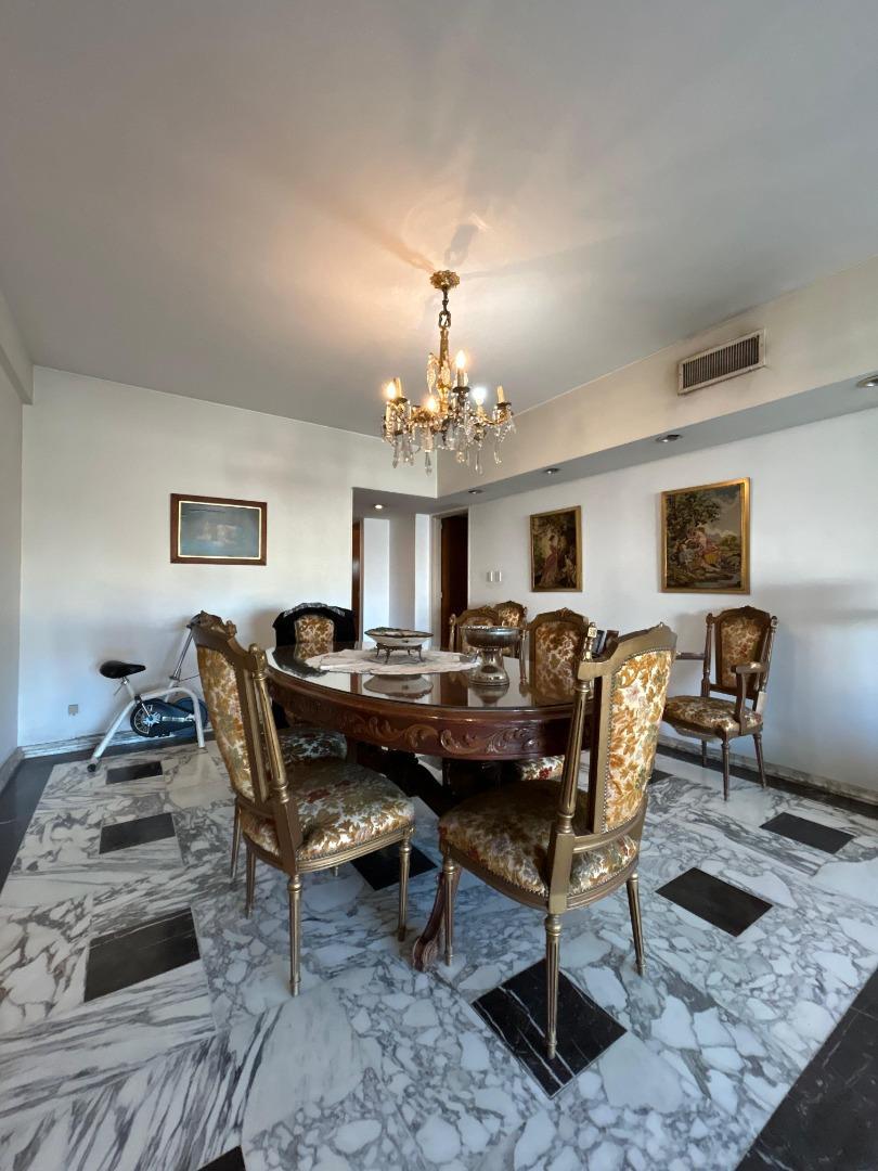 Departamento en Venta de 5 ambientes