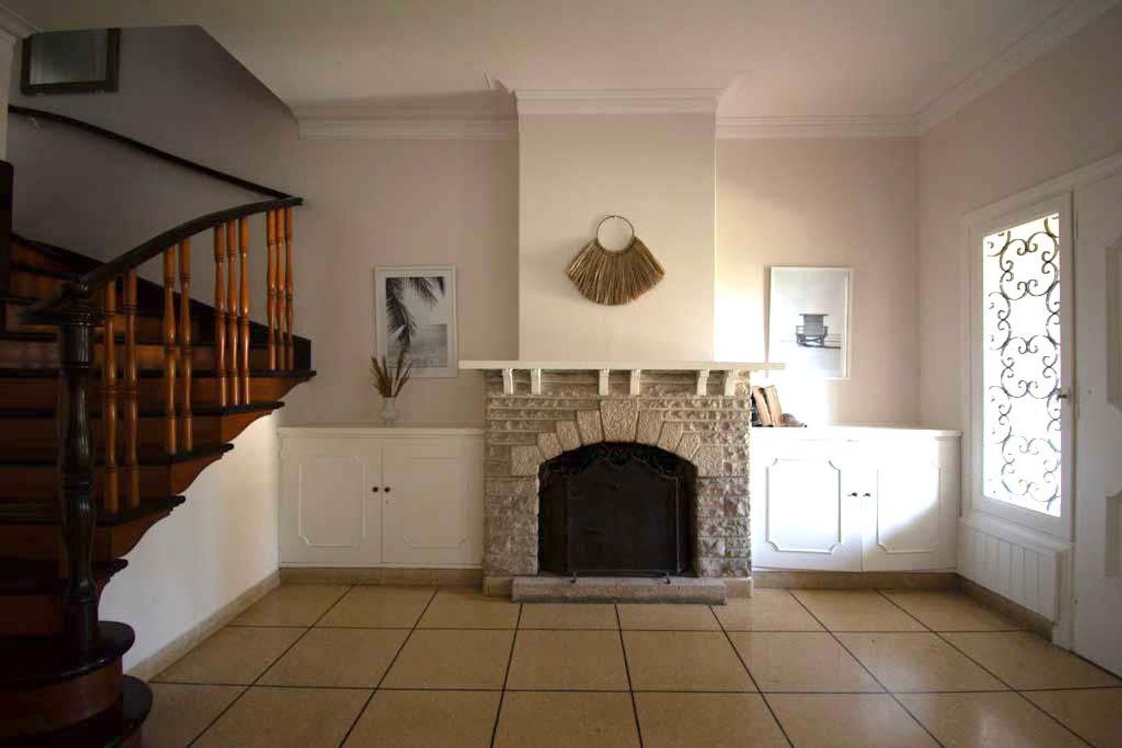 Casa 6 ambientes con 3 baños