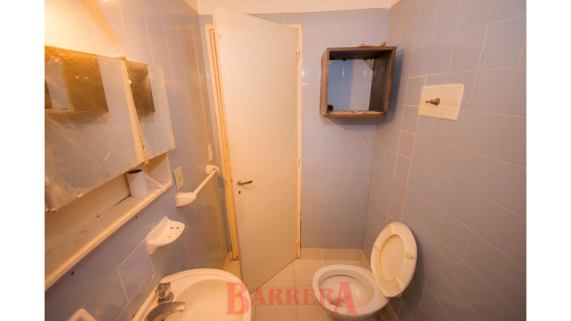 Dos Ambientes en Av. Cramer y Elcano